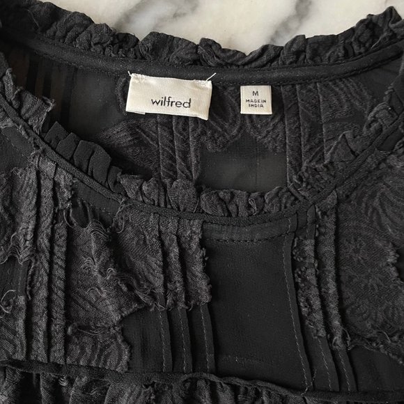 Aritzia Wilfred Long Sleeve Dress with Floral Applique Fabric and Slip - Picture 6 of 14